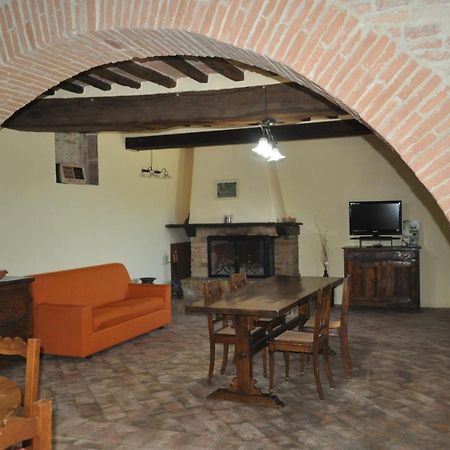 Farm Stay Il Carro Del Colle Collevalenza Dış mekan fotoğraf