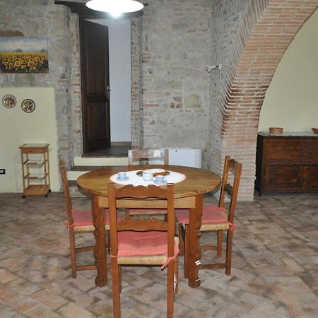 Farm Stay Il Carro Del Colle Collevalenza Dış mekan fotoğraf