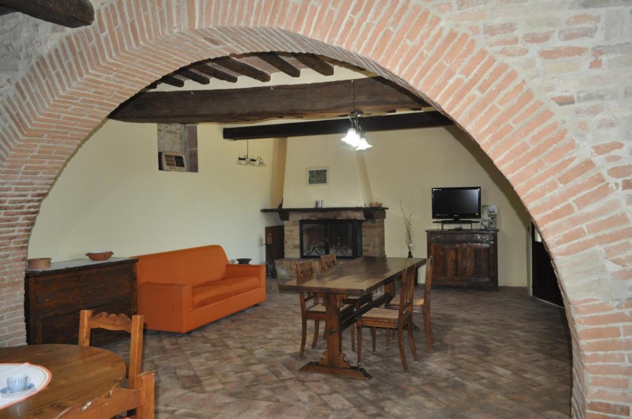 Farm Stay Il Carro Del Colle Collevalenza Dış mekan fotoğraf