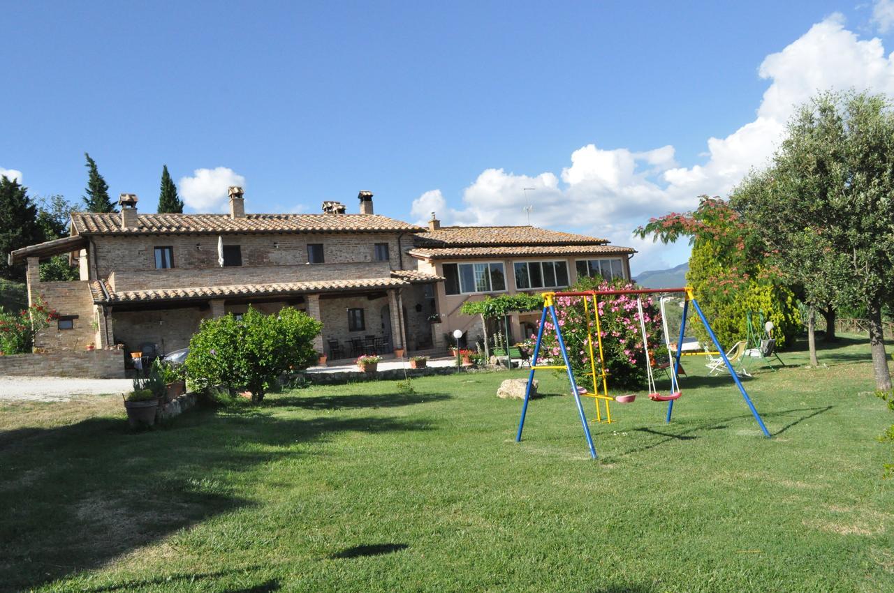 Farm Stay Il Carro Del Colle Collevalenza Dış mekan fotoğraf